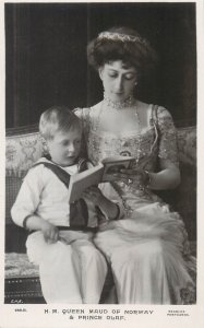 Queen Maud of Norway and Prince Olaf Beagles Photo Postcard 