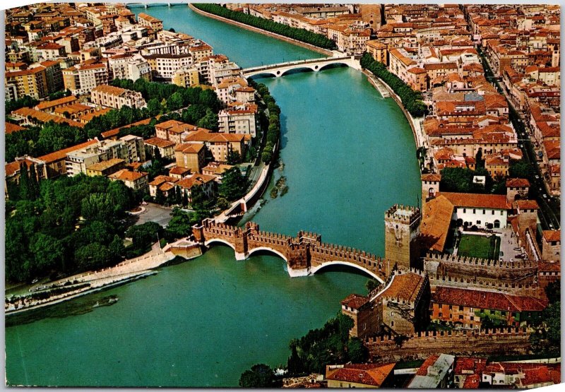 Verona Veduta Aerea Dell'Adige con Castelvecchio Italy Postcard