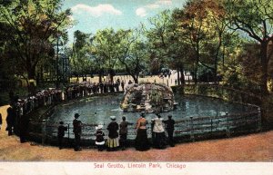 Chicago, Illinois - Seal Grotto at Lincoln Park - Glittered   - Vintage Postcard