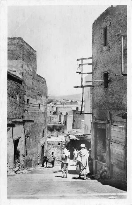 Morocco    (Maroc) Fes-El-Bali, Une rue