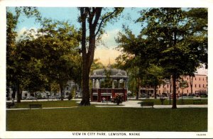 Maine Lewiston View In City Park 1940 Curteich