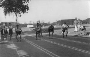 BR73760 real photo sport athletics  1936 india poona regiment