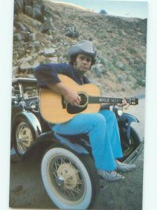 1981 FAMOUS COUNTRY MUSIC ARTIST MERLE HAGGARD AC6453@