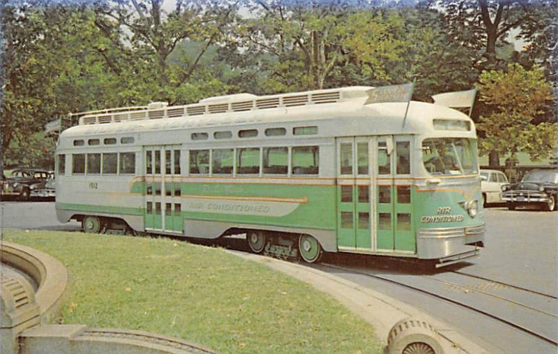 Buses/Bus Stations Post Card Silver Sightseer Unused