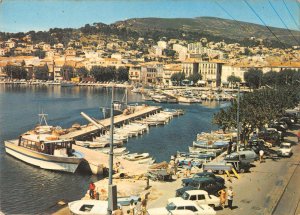 B108978 France La Cote d'Azur La Ciotat Le Port Bateaux Harbour Cars Voitures