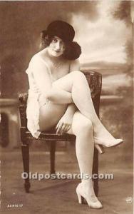 3110461 NUDE Young Woman Old PHOTO color PC  Topics - Risque - Women -  Other, Postcard / HipPostcard