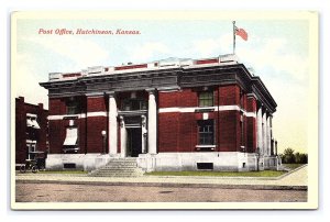 Postcard Post Office Hutchinson Kansas Antique Automobile American Flag