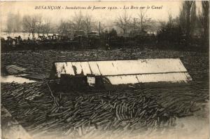 CPA BESANCON - Inondations de Janvier 1910 - Les Bois sur le Canal (350049)