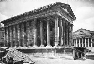 BR12106 Nimes Le maison Carree   real photo  france