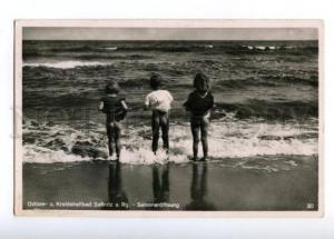 3148821 Kids near Sea SASSNITZ Vintage PHOTO PC