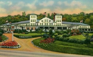 Postcard Early  View of Summit Hotel on National Highway, US 41, PA  T9