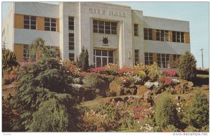 Flower Garden, City Hall Building, Nanaimo, British Columbia, Canada, 40-60´s