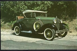 Classic Car Postcard 1931 FORD Model A Deluxe Roadster