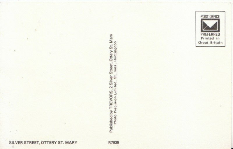 Devon Postcard - Silver Street - Ottery St Mary - Ref 1379A