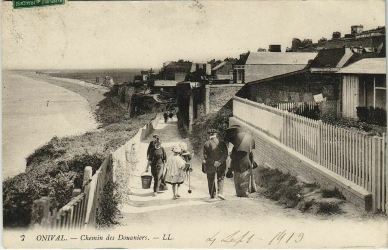 CPA ONIVAL Chemin des Douaniers (18588)