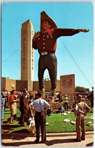 M-95496 Big Tex World's Tallest Cowboy Dallas Texas