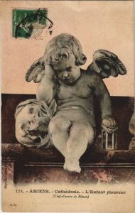 CPA AMIENS Cathedrale Enfant pleureur (117195)