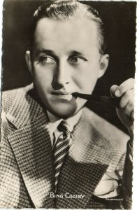 PC BING CROSBY, MOVIE STAR, SINGER, Vintage REAL PHOTO Postcard (b30191)