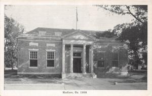 D92/ Madison Georgia Ga Postcard? c1940s Post Office Building