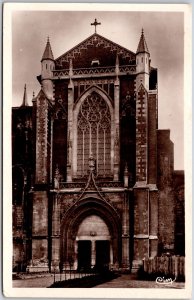 Toulouse - Eglise Saint-Etienne Cote Jardin France Church Postcard