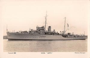 BR100186 h m s leith ship bateaux uk navy devonport