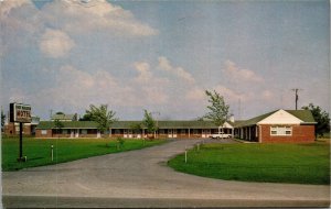 Postcard OH Wauseon - Chief Wauseon Motel