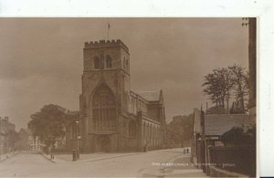 Shropshire Postcard - Abbey Church - Shrewsbury - Ref 11749A