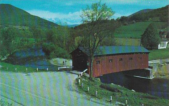 Covered Bridge West Arlington Old Covered Wood Bridge Vermont