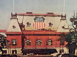 Postcard Union Pacific Railroad Depot in Salt Lake City, Utah     W4