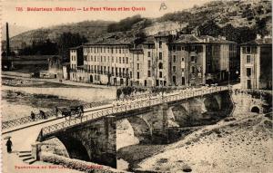 CPA BEDARIEUX Le Pont Vieux et les Quais (686565)