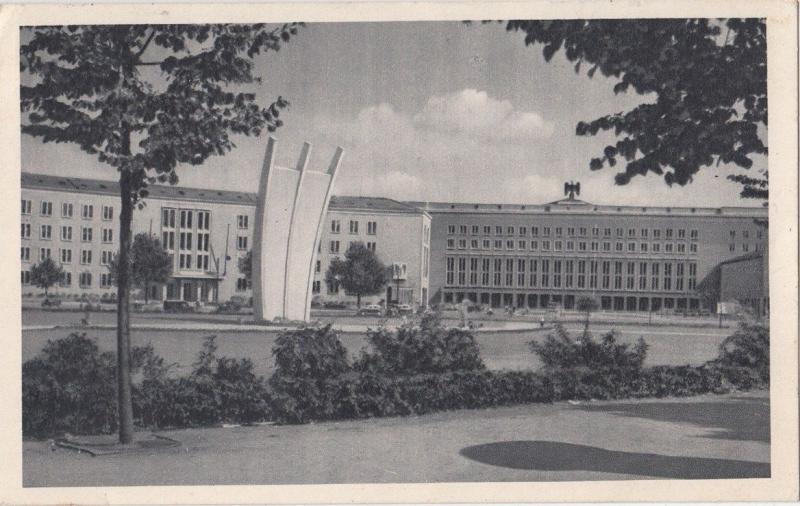 B77043 berlin tempelhof flughafen mit lu  airport aviation scan front/back image