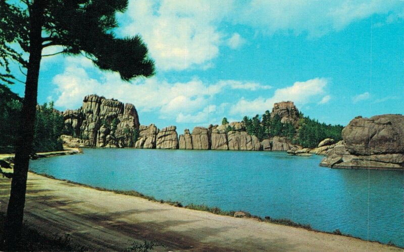 USA Sylvan Lake Black Hills South Dakota Vintage Postcard 07.32