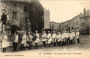 CPA Auvergne Sauxillanges Fete locale (1274309)