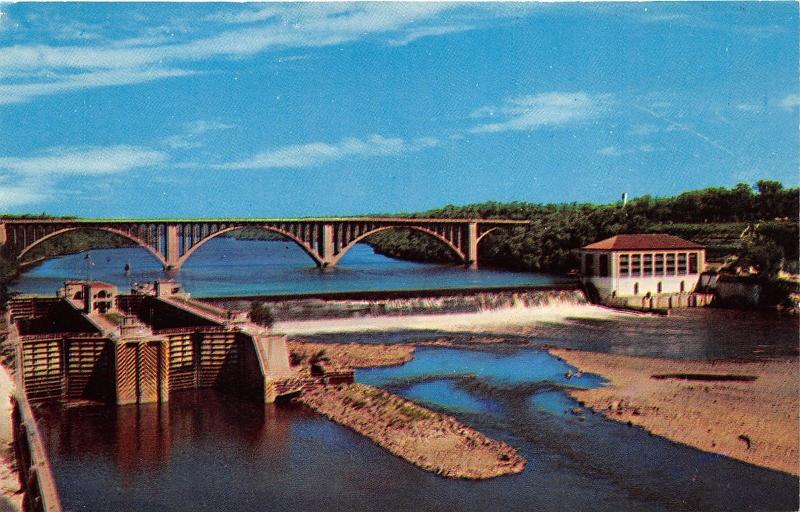 Minneapolis Minnesota~US Government Dam & Locks on Mississippi~1950s Postcard