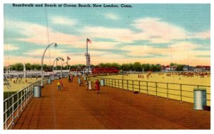 Connecticut  New London, Boardwalk and Beach at Ocean beach