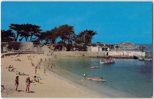 PACIFIC GROVE BEACH, CA Monterey Bay Lovers Point 1960s Vintage Postcard