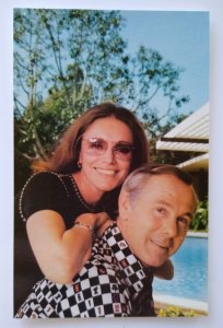 Johnny Carson & Joanna Photo Postcard Comedian TV Actor Star Unused Chrome 1980