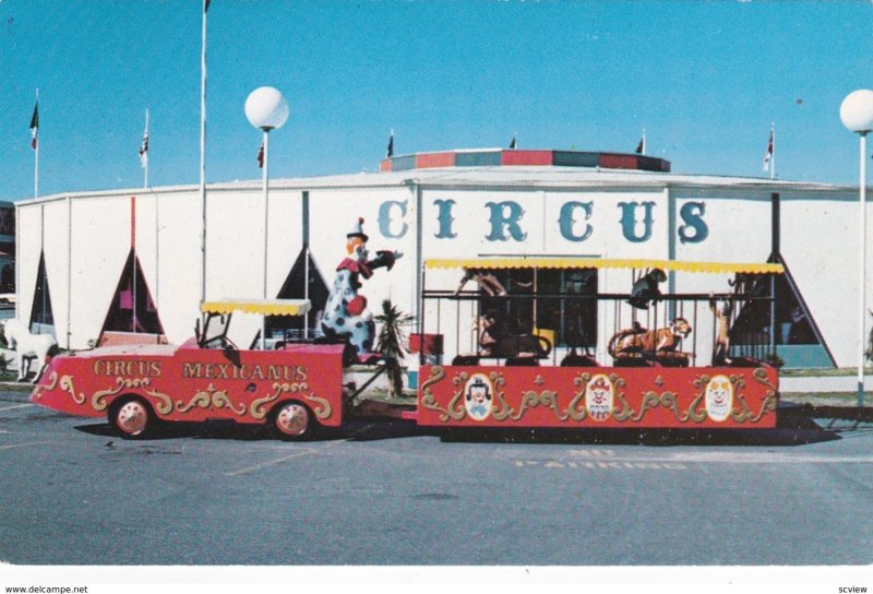 DILLON , South Carolina, 1950-60s ; Circus Mexicanus, South of the Border