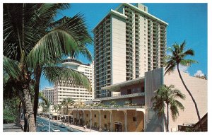 Waikiki Beachcomber Hotel Island Holiday Hotels Old Cars Postcard 1976