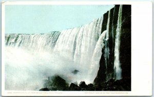 M-23085 Horseshoe Falls from below Table Rock Niagara Ontario Canada