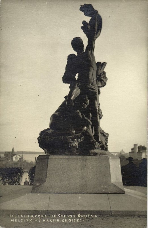 finland suomi, HELSINKI HELSINGFORS, The Shipwrecked (1930s) RPPC Postcard (1)