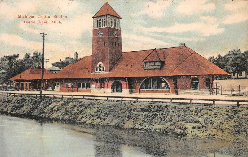 BATTLE CREEK MICHIGAN CENTRAL STATION TRAIN DEPOT POSTCARD 1909