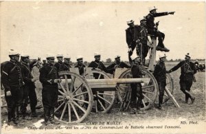 CPA CAMP-de-MAILLY - Chefs de piece attendant les ordes (71283)