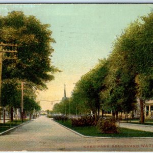 c1910s Waterloo, IA East E Park Boulevard Litho Photo Postcard Vtg Blvd Home A62