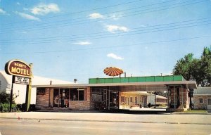 BERRY'S MOTEL Fremont, Nebraska Lincoln Highway Roadside 1962 Vintage Postcard