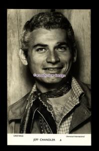 b6443 - Film Actor - Jeff Chandler A - Universal Inter. - plain back - postcard