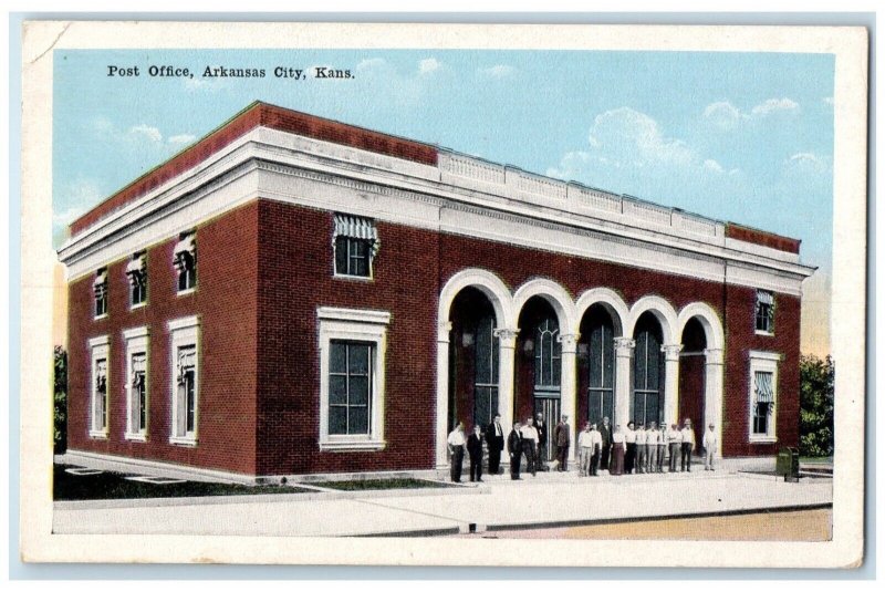 1920 Exterior View Post Office Building Arkansas City Kansas KS Antique Postcard