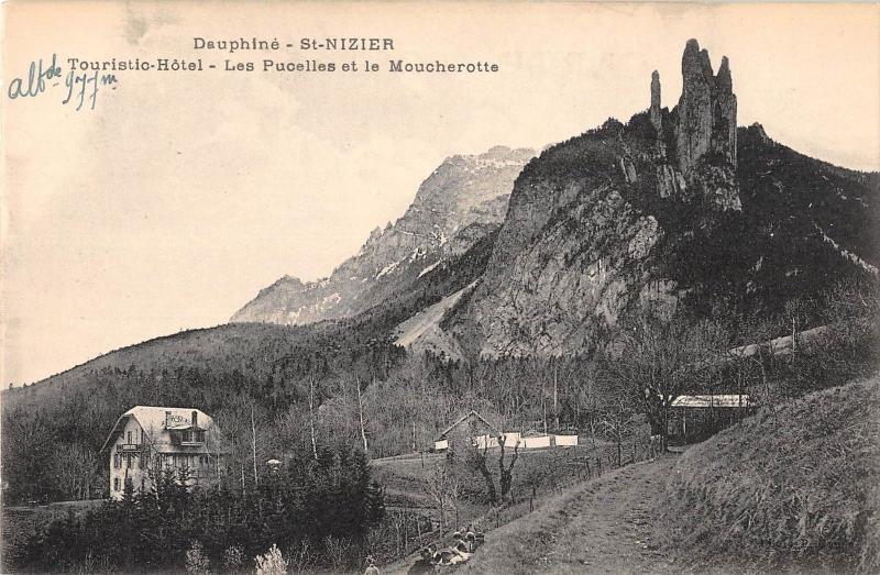 BG19731 dauphine st nizier touristic hotel les pucelles et le moucherotte france