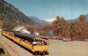 Washington WA  RAILROAD STATION~OPEN AIR TRAIN CAR~SKAGIT RIVER  Woody  Postcard