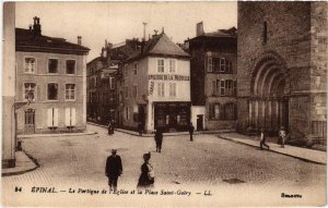 CPA ÉPINAL Le Portique de l'Église et la Place St-Goery. (398369)